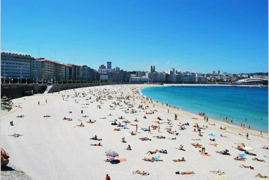 El Apartamento De Marta A Coruna Ngoại thất bức ảnh