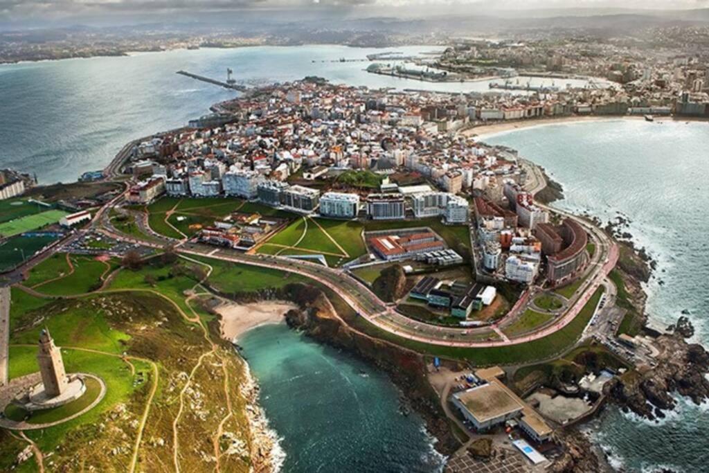 El Apartamento De Marta A Coruna Ngoại thất bức ảnh