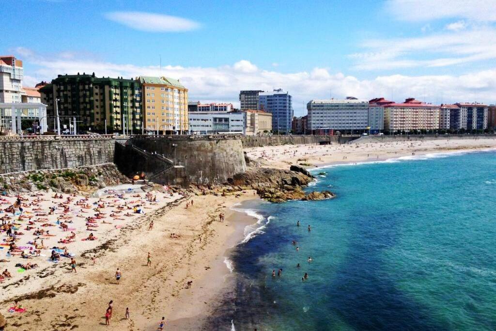 El Apartamento De Marta A Coruna Ngoại thất bức ảnh