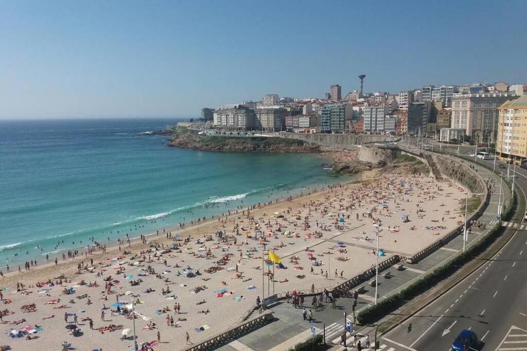 El Apartamento De Marta A Coruna Ngoại thất bức ảnh
