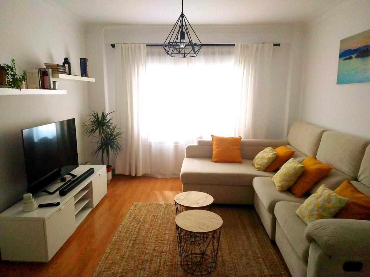 El Apartamento De Marta A Coruna Ngoại thất bức ảnh
